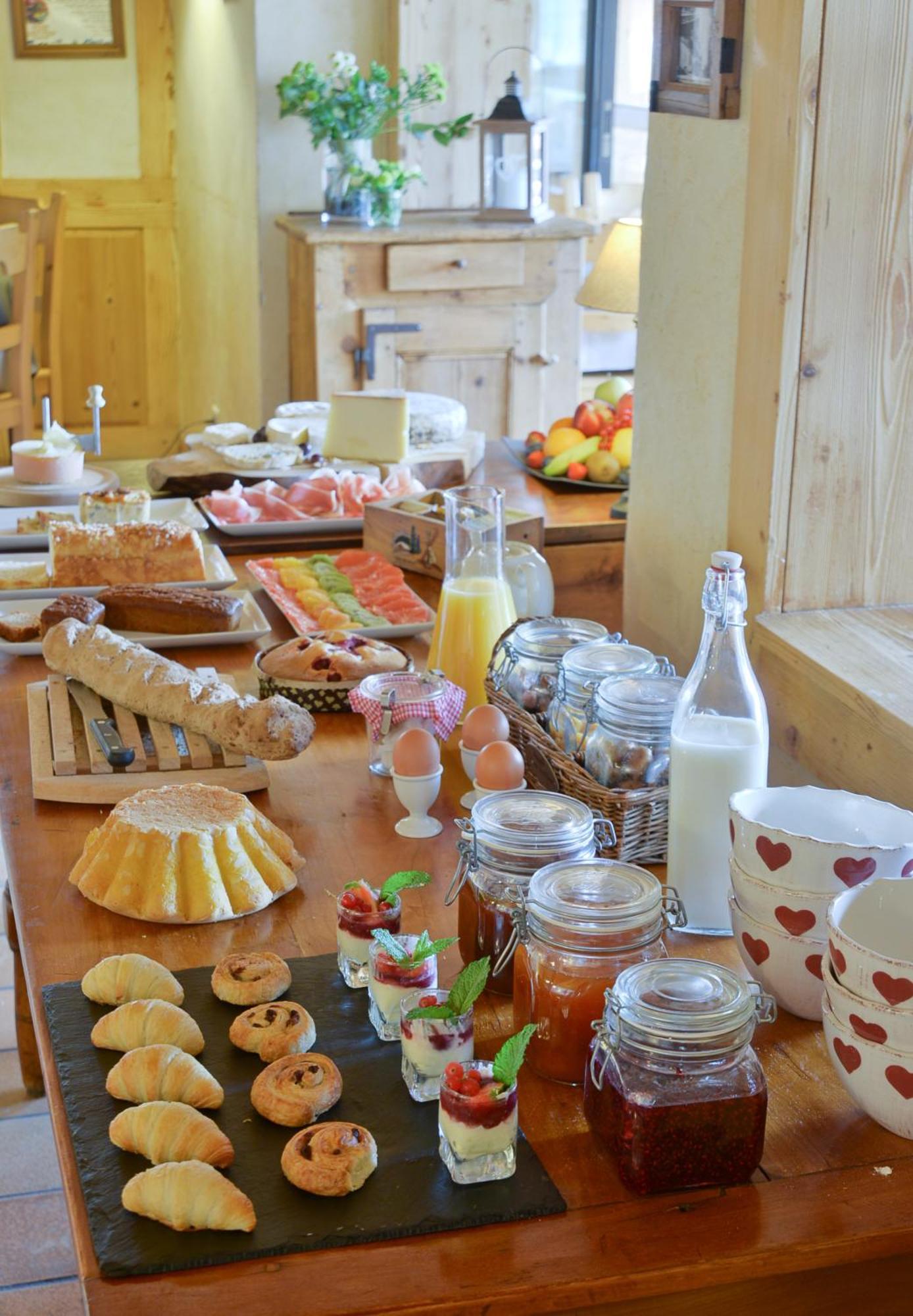 Hotel-Spa Le Morillon Charme & Caractere Εξωτερικό φωτογραφία