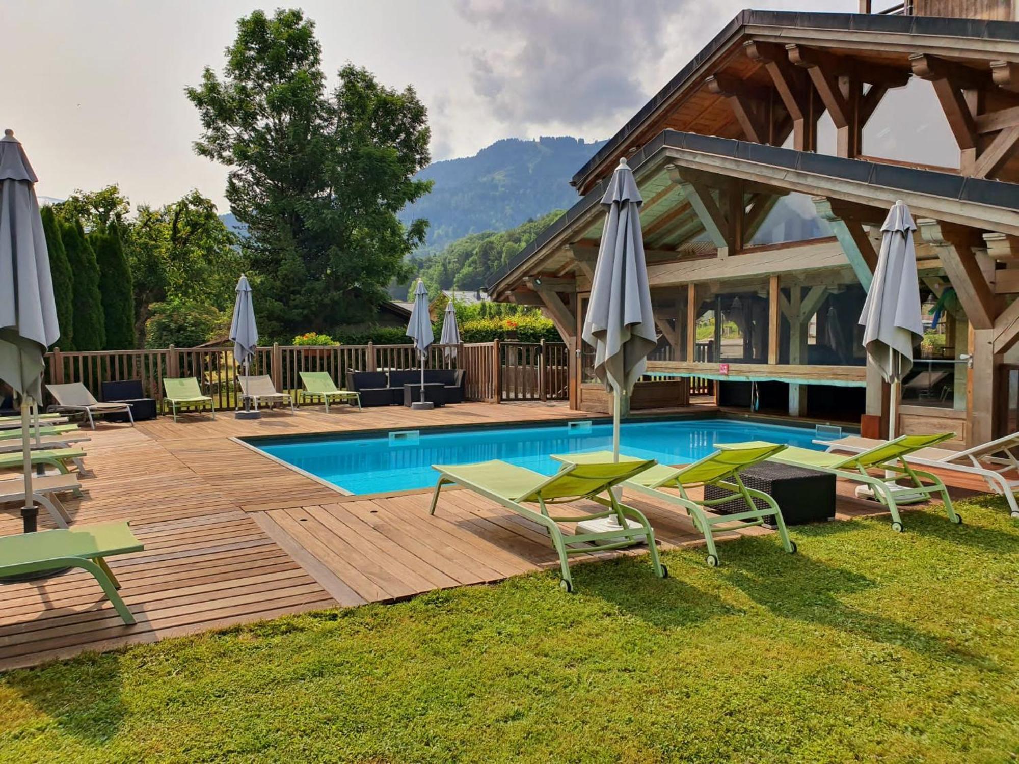 Hotel-Spa Le Morillon Charme & Caractere Εξωτερικό φωτογραφία